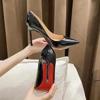 Осенние новые туфли из лакированной кожи телесного цвета на высоком каблуке с тонким каблуком, универсальные заостренные туфли с неглубоким носком 34