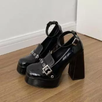 Осенние новые туфли на грубом каблуке женские с круглой головкой во рту заклепки толстая подошва противоскользящие износостойкие высокие каблуки 35 чёрный