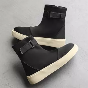 Осенние тонкие ботинки, модные черные мужские туфли с молниями по бокам, с круглым носком, на толстой подошве, ботинки для верховой езды, на платформе с пряжкой и ремешком 2024 39 чёрный