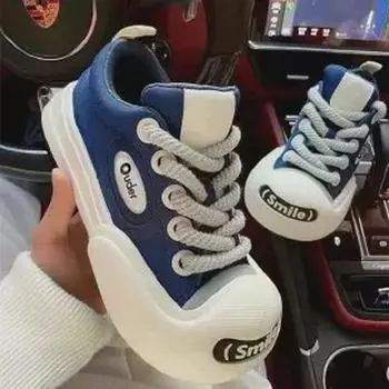 Осенние женские белые туфли на толстой подошве 2023 года: Повседневный, универсальный, симпатичный дизайн с открытым носком 35 чёрный