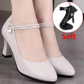 Осенние женские туфли из мягкой кожи на высоком каблуке. Удобная и легкая повседневная обувь. Женские кожаные туфли с пряжкой. 35