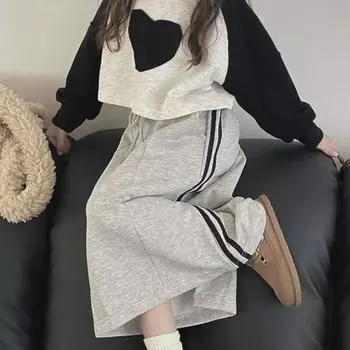 Осенний комплект из однотонной толстовки и юбки с принтом «Любовь» для девочек 90