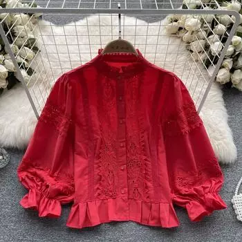 Осенний новый дизайн Sense Деревянные уши Край суда Ветер Тонкие рукава-пузырьки Кружева Тонкая сотня Короткая маленькая рубашка