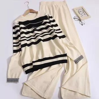 Осенний новый офисный женский комплект из двух предметов, полосатый трикотажный свитер с круглым вырезом и длинными рукавами, повседневные брюки с высокой талией One Size чёрный