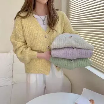 Осенний свободный однотонный свитер с длинным рукавом, универсальный вязаный кардиган в стиле ретро для женщин, короткий свитер one size жёлтый