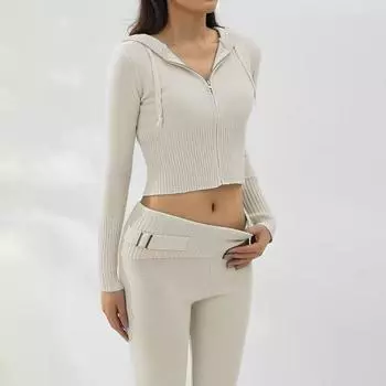 Осенний женский трикотажный комплект из двух предметов: топ с капюшоном, высокой талией, длинными рукавами и брюки L чёрный