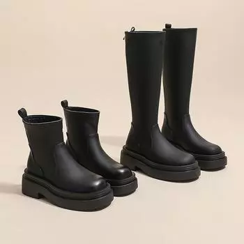 Осенняя и зимняя обувь. Удобные эластичные ботинки с высокой толстой подошвой. Ботинки с одной педалью и короткие ботинки универсальны. 35 чёрный