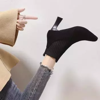 Осенняя и зимняя обувь Удобные короткие сапоги Тонкие сапоги Остроносые женские сапоги Матовые высокие каблуки. 35 чёрный