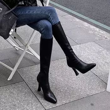 Осенняя и зимняя обувь. Удобные сапоги на шпильке больших размеров, но не каблуки выше колена и высокие сапоги. 35 чёрный