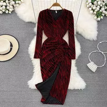 Осенняя модель богини, темпераментное ретро-платье с v-образным вырезом и длинными рукавами на талии, тонкие плиссированные отверстия, яркое шелковое платье на бедрах