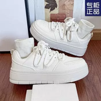 Осенняя новая мода 2024 года, маленькие белые туфли для женщин, толстая подошва, удобная, дышащая, универсальная, повседневная спортивная обувь, женская обувь для скейтбординга 35