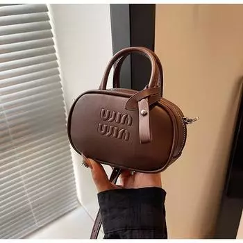 Осенняя ретро-сумка для женщин 2024 года, новая модная сумка через плечо, нишевая текстура, большая вместимость, сумка-мессенджер для женщин коричневый