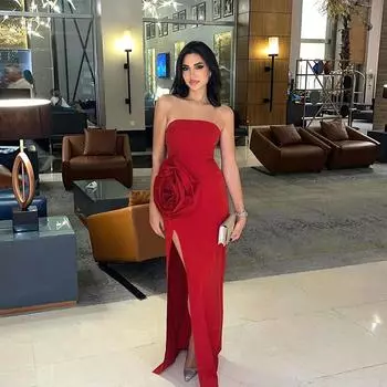 Осенняя женская мода юбка с разрезом в стиле знаменитостей сексуальное темпераментное платье без бретелек с большим цветком S красный
