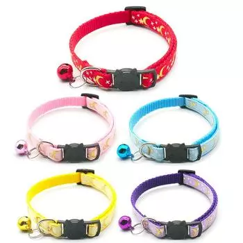 Ошейник для кошек с золотыми звездами и луной, светоотражающей пряжкой и колокольчиком чёрный