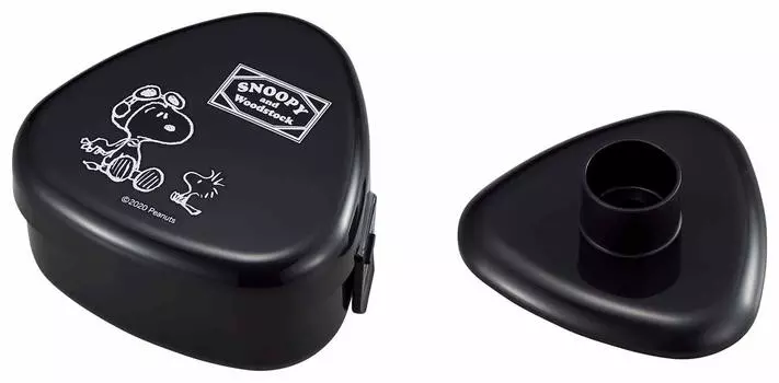 OSK Lunch Snoopy Bomb Rice Ball Case that You Can Make Without Made in Microwave Large Time Lunch Box for Box, Black, Gripping, 290ml, Japan,