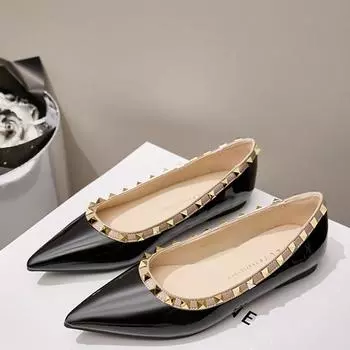 Остроносые туфли-лодочки на плоской подошве женские 2025 лето с мелким вырезом темперамент из мягкой лакированной кожи женские 35 чёрный