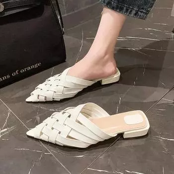 Остроносые женские новые повседневные сандалии на плоской подошве с полым плетеным однотонным узором, пляжные тапочки с одной ножкой и небольшим горлом 35