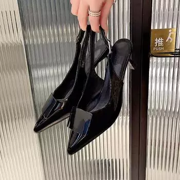 Остроносые женские туфли из черной лакированной кожи, летние женские туфли на шпильке с открытой пяткой, новые модные женские босоножки на высоком каблуке 35