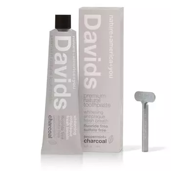 Отбеливающая зубная паста Davids 149 г (Древесный уголь)
