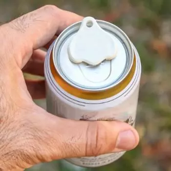 Открывалка для банок с напитками Компактная с отверстием для подвешивания Легко носить с собой Многофункциональный удобный захват для крышек бутылок синий