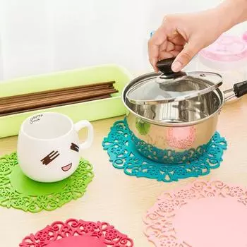 Отличная кружка. Практичная нескользящая подушечка. Гладкая поверхность. S розовый