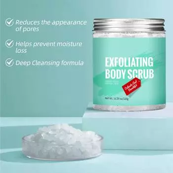 Отшелушивающий скраб для тела удаляет грязь, помогает осветлить кожу и глубоко очищает ее. зелёный