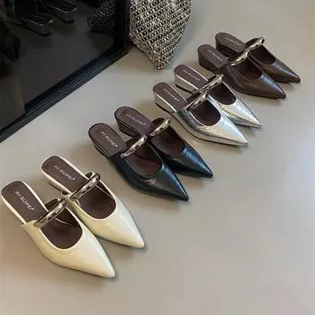 Outside wear 2025 spring and summer new retro cool slippers women s niche high-end pointed metal buckle bag head wedge slippers 35 чёрный