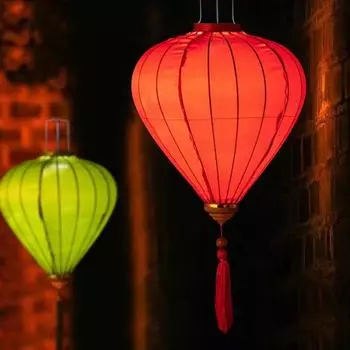 Oval Faux Silk Lanterns Solid Color Chinese Style New Year Lanterns with Tassel Japanese Vietnam Hanging Lantern for Garden Home Party Decor