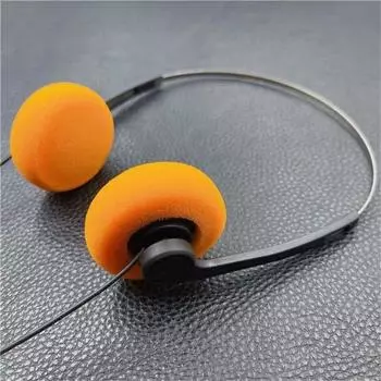 Over Ear Underwire Headphone Wired Retro Feelings Headphone Portable Sports