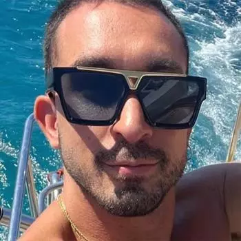 Неполяризованные большие квадратные новые солнцезащитные очки для женщин и мужчин в винтажной оправе с металлическим вырезом и модными очками для вождения на открытом воздухе чёрный