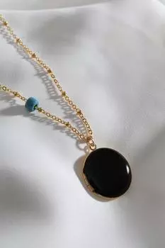 Овальное колье золотого цвета с черной эмалированной крышкой, подходит для двустороннего использования