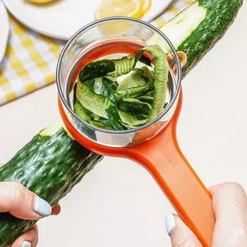 Овощечистка с лезвием из нержавеющей стали и ящиком для хранения Многофункциональная овощечистка для овощей и фруктов Эргономичная ручка Легко моется Кухонный гаджет красный