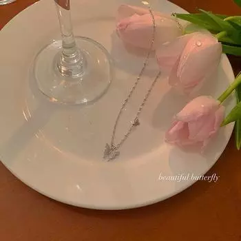 Ожерелье-бабочка с бриллиантами, дизайнерское, легкая роскошь, размер, цепочка-бабочка для ключицы, микроинкрустация цирконами, цепочка для ключицы, женское