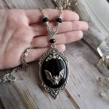 BLUELANS Женский ювелирный набор Летучая мышь с крупными камнями Necklace чёрный