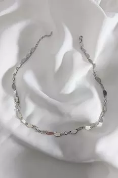 Ожерелье-цепочка золотого цвета с камнями и блестками серебряного цвета