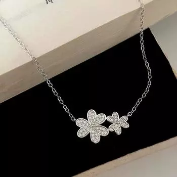 Ожерелье для женщин, легкое, роскошное, нишевое, дизайн, ожерелье с цветочным узором, универсальное, летнее ожерелье