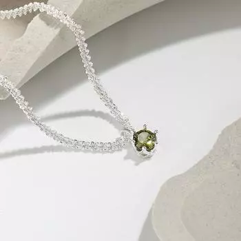 Ожерелье Full Sky Star Cold Wind Caterpillar в стиле минимализма, оливково-зеленый бриллиант, сверкающее ожерелье Mini Crown