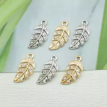 Ожерелье и браслет с бриллиантовым листом – модные аксессуары из сплава высокого класса