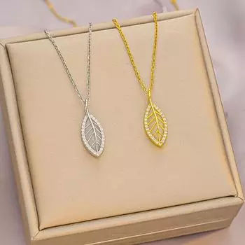 Ожерелье из листьев