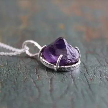 Ожерелье из необработанного аметиста, ожерелья из необработанного камня Free Size фиолетовый