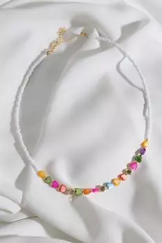 Ожерелье из разноцветных сердечек из бисера