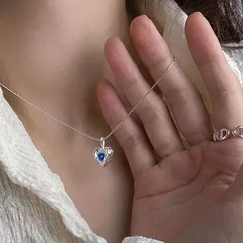 Ожерелье из стерлингового серебра 925 пробы с лавовым синим любящим сердцем для женщин Ins Cold Wind, особый дизайн, ожерелье с ключицей неправильной формы в форме сердца серебряный