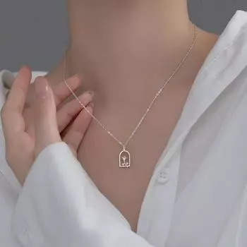 Ожерелье из стерлингового серебра S925, ожерелье с цветком розы, французская тенденция, простая цепочка с одним бриллиантом, трехмерная цепочка с полым цветком на ключицу