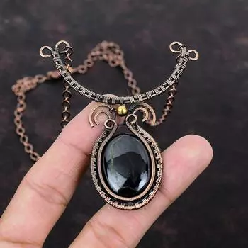 Ожерелье из сугилита Ожерелье из медной проволоки Ювелирные изделия ручной работы Регулируемое ожерелье Ювелирные изделия из драгоценных камней Уникальное ожерелье Медные украшения для подарка