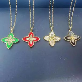 Ожерелье из титановой стали с четырьмя листами клевера и бриллиантами для женщин, маленькое, свежее, простое, модное и универсальное, темпераментная ключичная цепочка чёрный