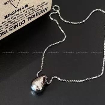 Ожерелье из титановой стали с тигровым глазом в виде виноградной грозди для нишевого блогера: Универсальная цепочка для свитера с дизайном круглого шарика