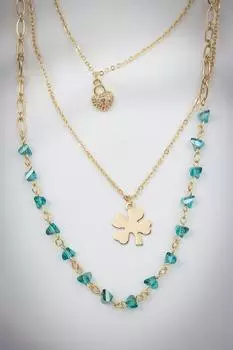 Ожерелье из трех частей с подвеской в виде клевера и синими бусинами