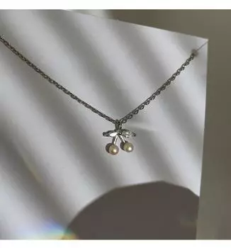 Ожерелье из вишневого жемчуга с мелкими зернами для женщин, легкая роскошная нишевая дизайнерская цепочка на ключицу для женщин, летний дизайн, чувство