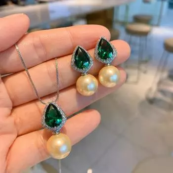 Ожерелье из зеленой шпинели, серьги из светло-желтого ракушечного жемчуга, комплект из двух частей, серьги-гвоздики из искусственного пресноводного жемчуга