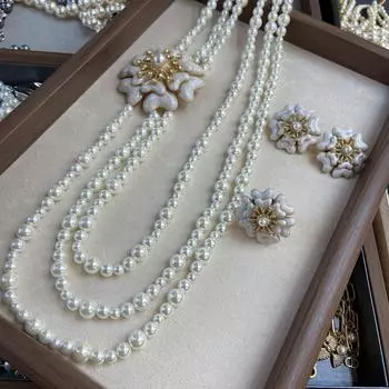 Ожерелье из жемчуга «Сказочная белая камелия» с каплями масла, бриллиантами, цветком, серьги, кольцо, элегантная цепочка на ключицу